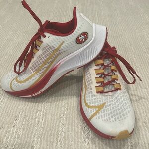 Nike San Francisco 49er running shoe. Mens size 6.5
